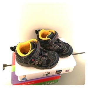 Toddler size 5 Stride Rites